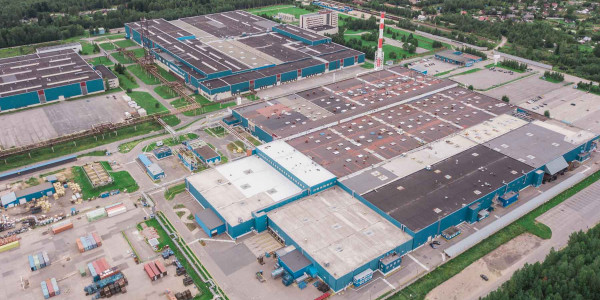 Inspección industrial de cubiertas con drones en Huelva
