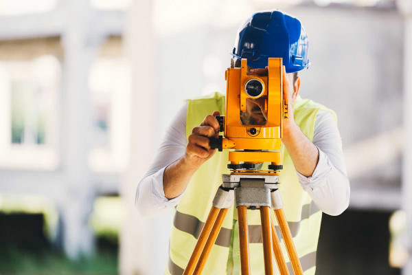 Mediciones Topográficas · Topógrafos Servicios Topográficos y Geomáticos El Almendro